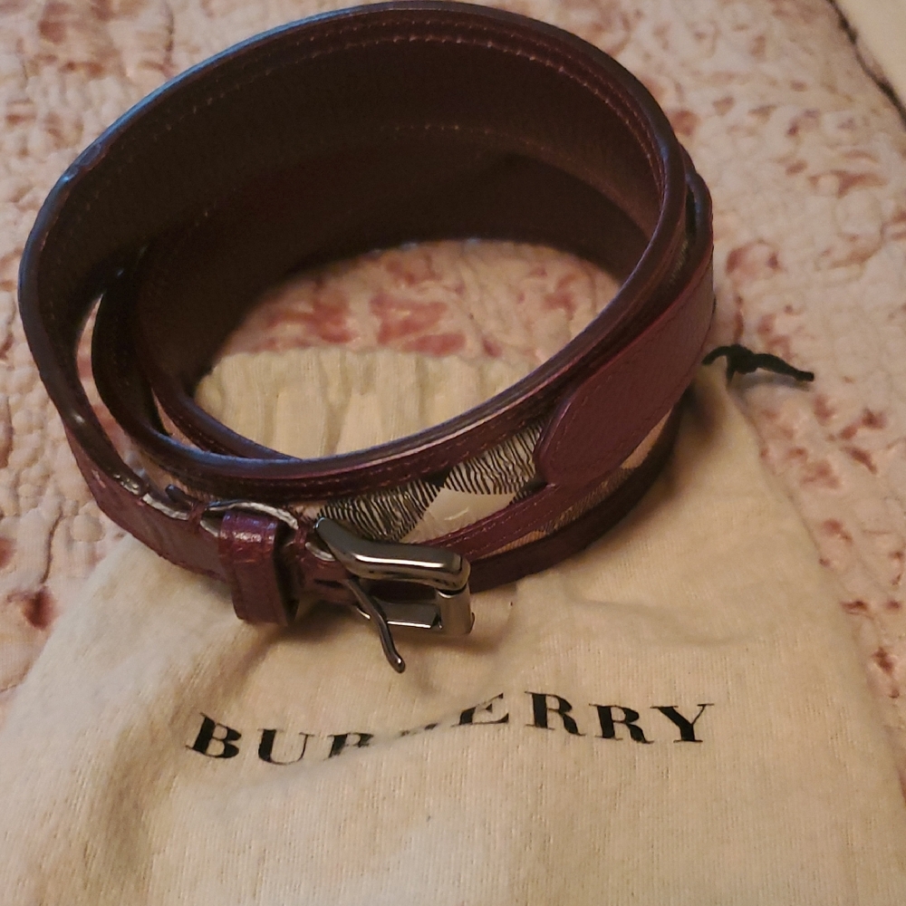 BURBERRY WOMENS BELT